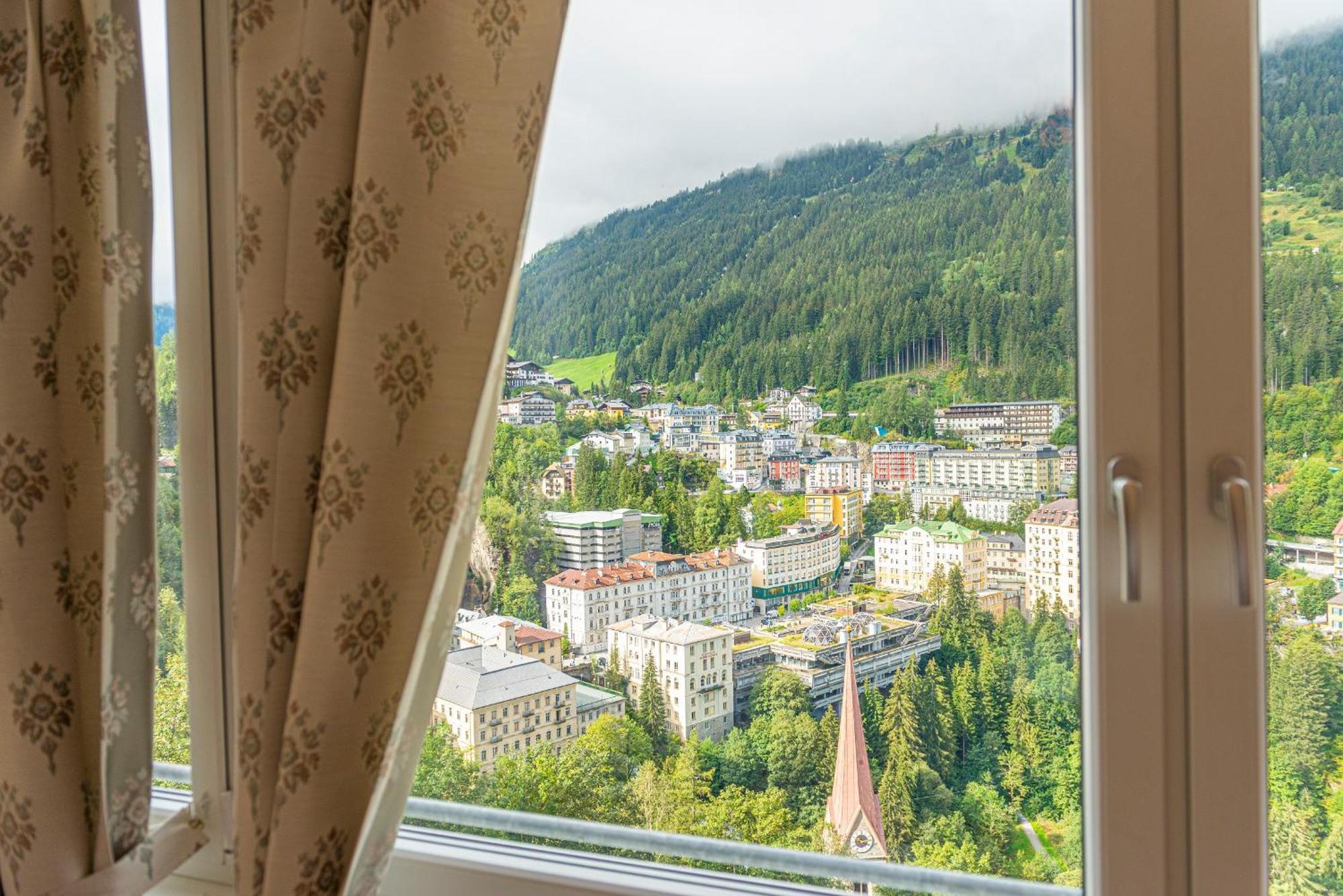Aparthotel Schillerhof Bad Gastein Bagian luar foto