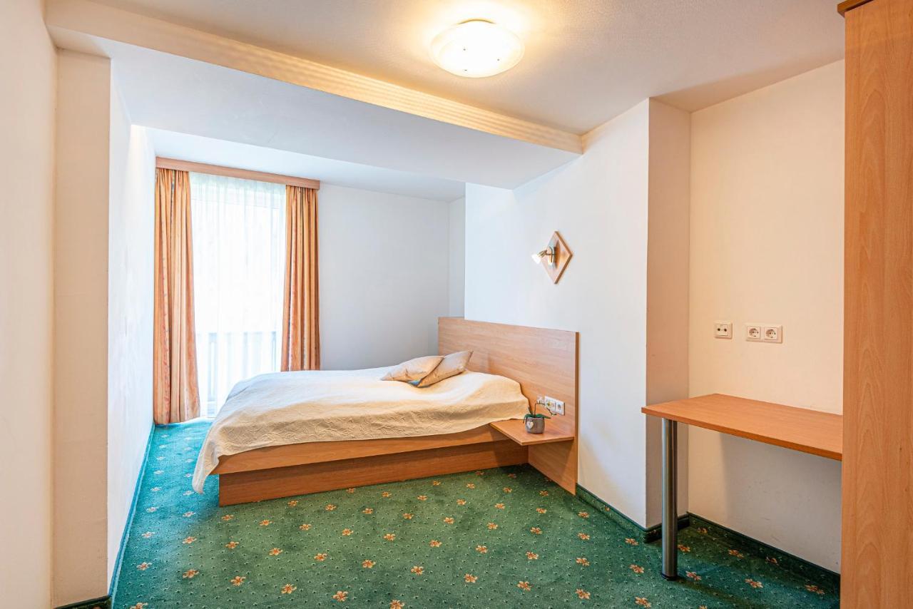 Aparthotel Schillerhof Bad Gastein Bagian luar foto