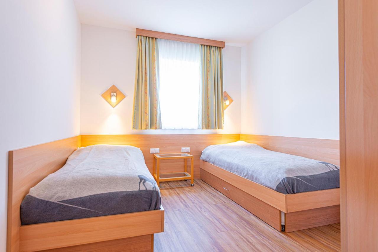 Aparthotel Schillerhof Bad Gastein Bagian luar foto