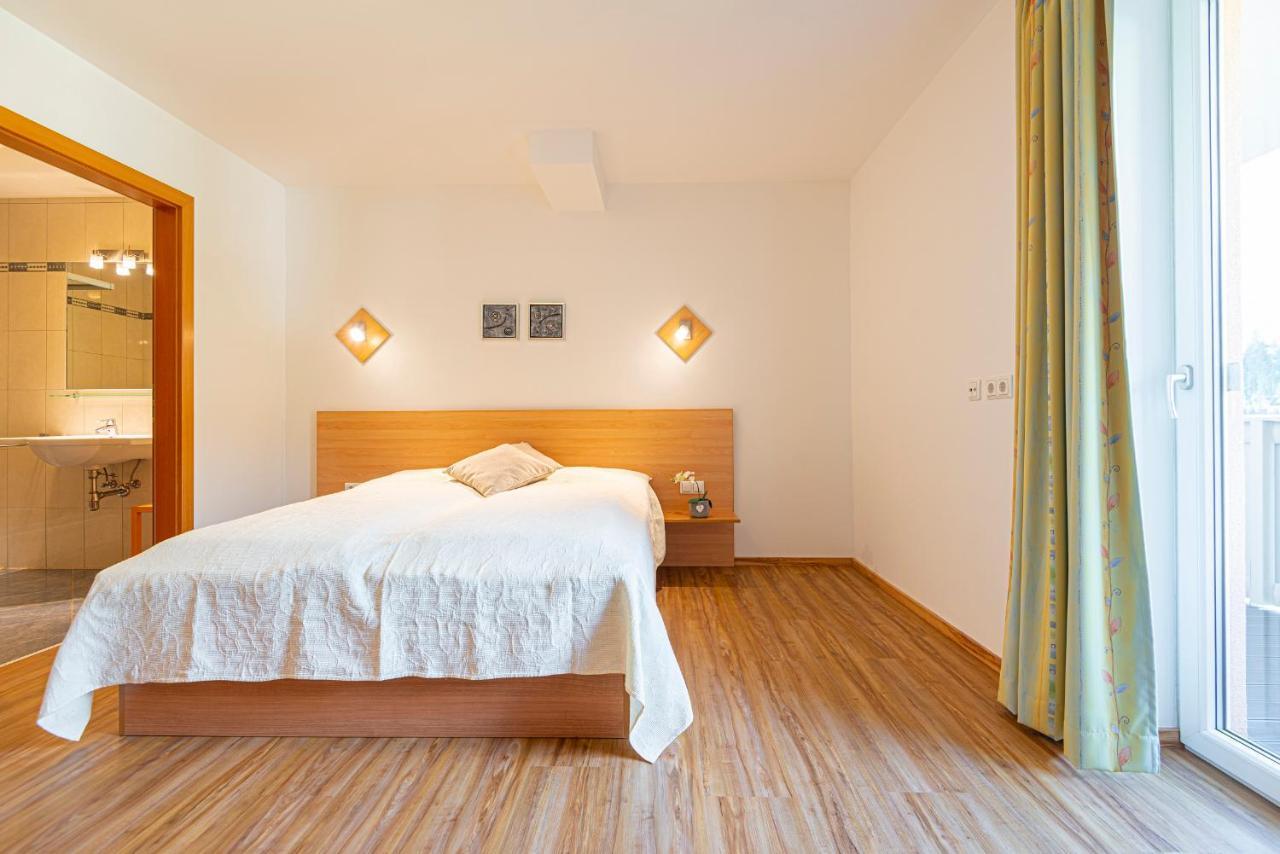 Aparthotel Schillerhof Bad Gastein Bagian luar foto